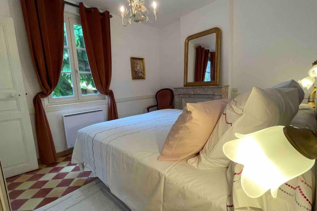 Gite De Charme Autun'Home Exterior foto